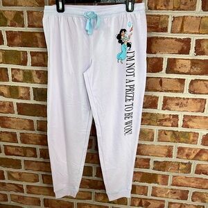 NWT Disney Princess Jasmine light purple jogger sweatpants Medium